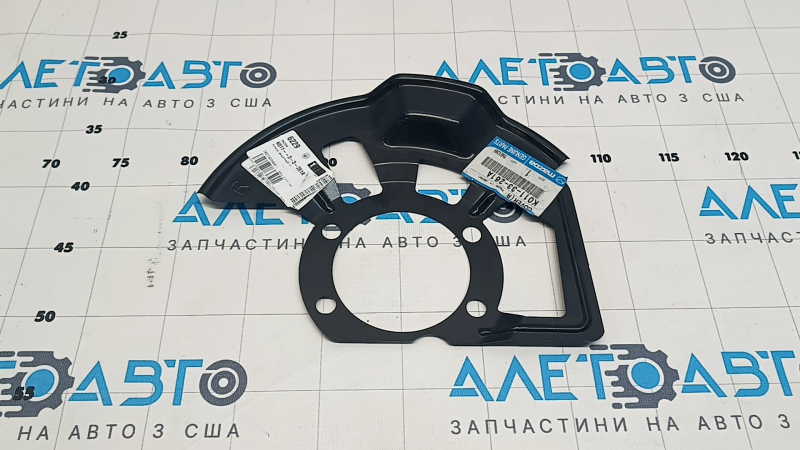 Кожух тормозного диска передний правый Mazda 3 14-16 BM тип 1