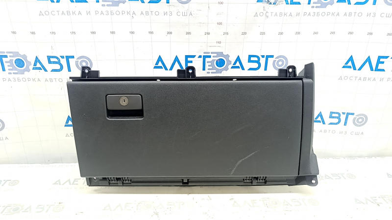 Перчаточный ящик, бардачок Toyota Sienna 21-26 черный, царапины