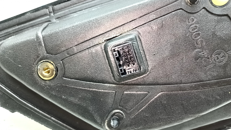 Зеркало боковое правое в сборе Chevrolet Volt 16-17 6 пинов, BSM, подогрев, серебро