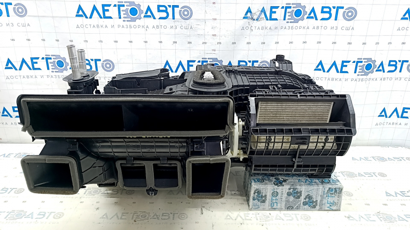 Печка в сборе Toyota Sienna 23-26