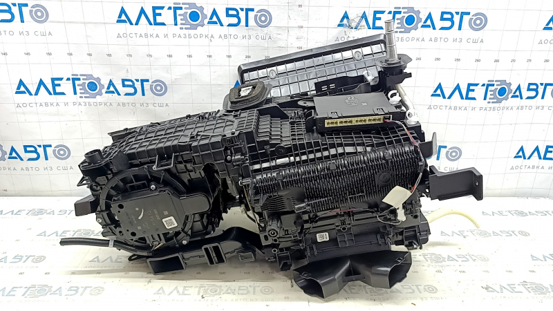 Печка в сборе Toyota Sienna 23-26