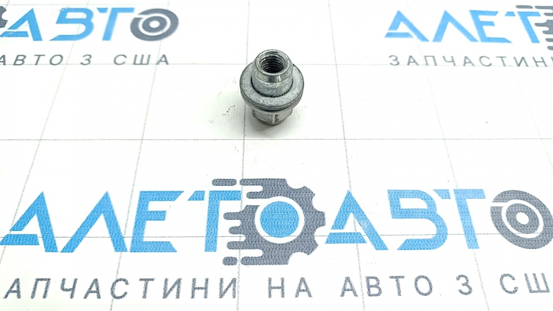 Гайка колесная d21 M12x1.5 Toyota Sienna 21-26