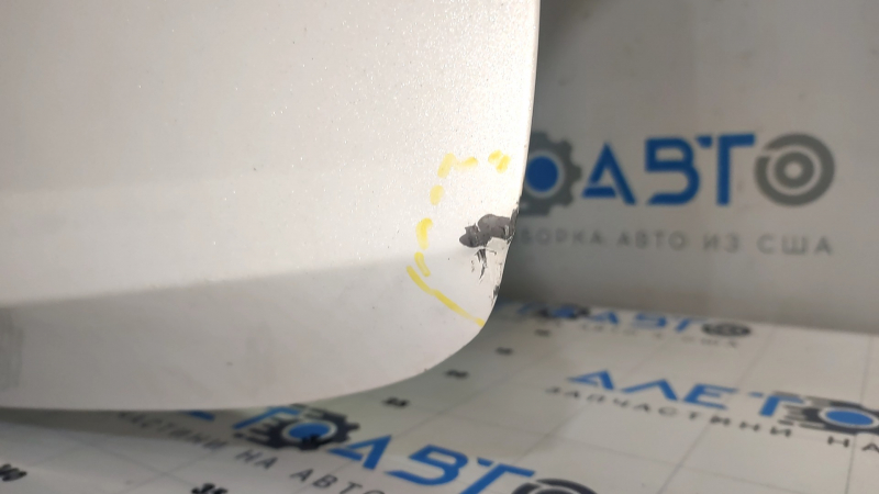 Дверь багажника голая со стеклом Mazda CX-5 17-24 электро, белый 25D, тычки, замят угол