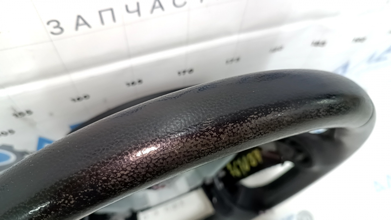 Руль голый Infiniti JX35 QX60 13-16 дорест, кожа, черный, затертый, царапины, тычка, без накладок