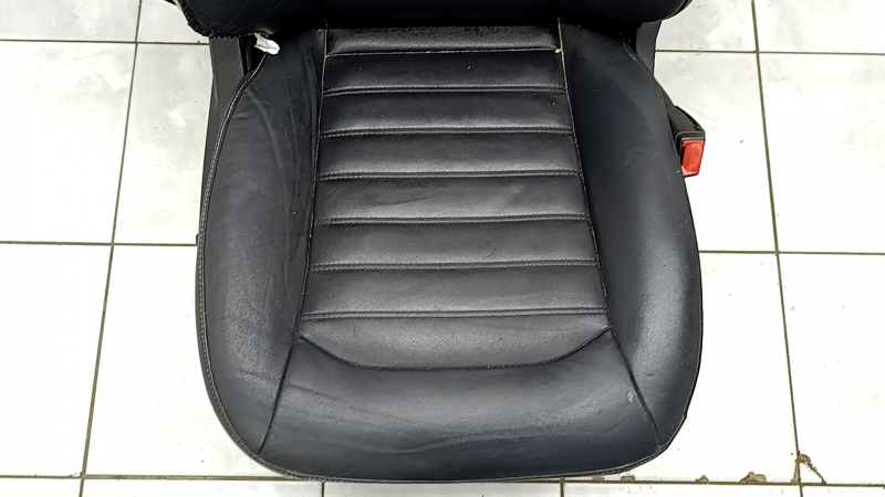 Пассажирское сидение Ford Fusion mk5 17-20 без airbag, кожа черная, электро, подогрев, стрельнувшее, вмятина, под чистку