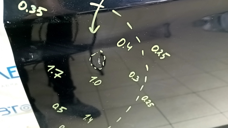 Дверь голая передняя левая Ford Escape MK3 13-19 черный G1, шпакля 0.3-1.7, тычки