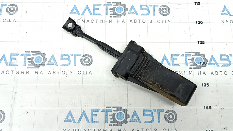 Ограничитель двери задней правой Audi Q5 80A 18-24
