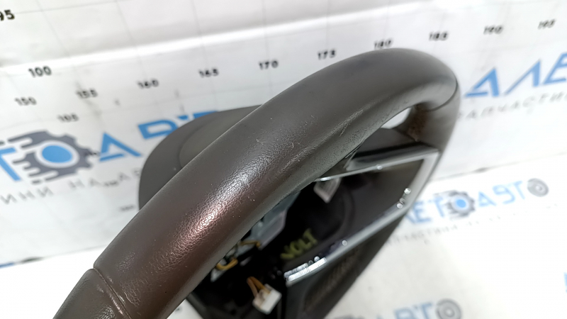Руль голый Chevrolet Volt 11-15 кожа, темно-серый с графит накладкой, без кнопок, царапины, тычки