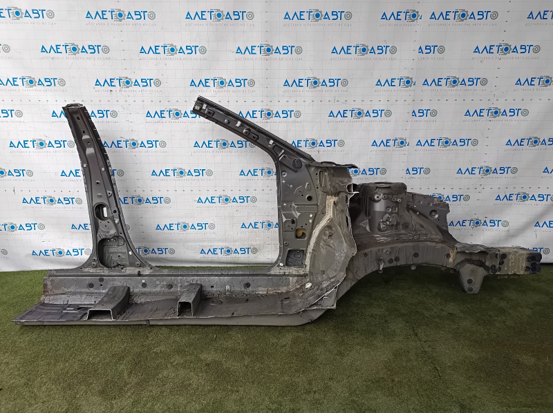 Четверть передняя левая Toyota Camry v55 15-17 usa, графит, отпилена, с центральной стойкой