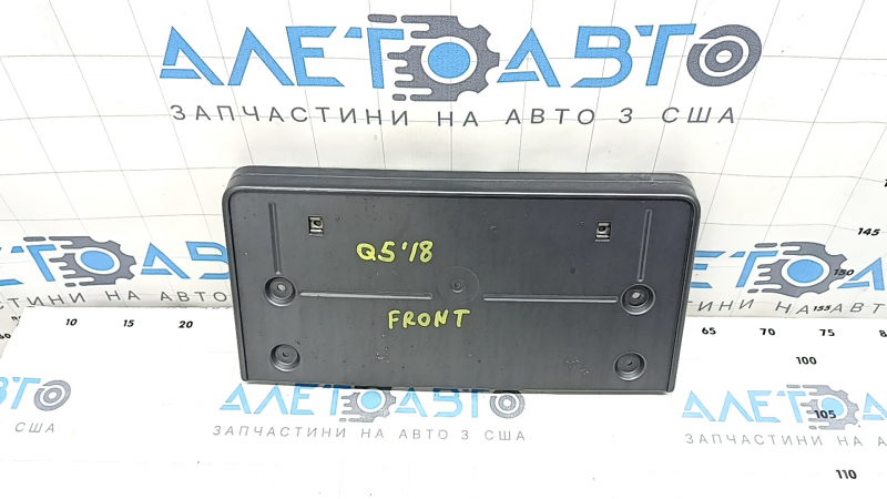 Площадка под номер переднего бампера Audi Q5 80A 18-20 S-Line