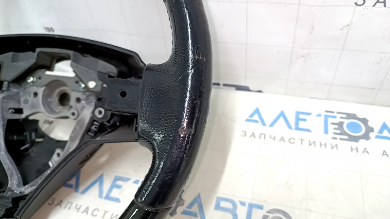 Руль голый Lexus GS300 GS350 06-07 кожа черная, под черное дерево, царапины, скол на дереве, затерт, тычки