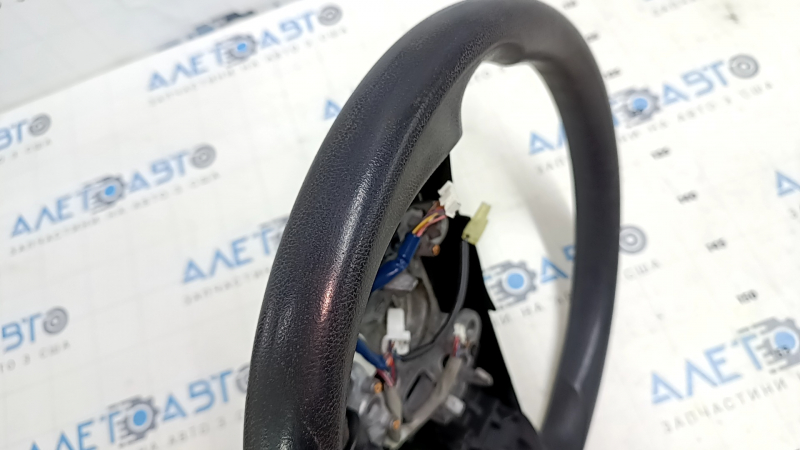 Руль голый Mazda 3 14-16 BM дорест, резина, черная, с задней накладкой, затерт, царапины