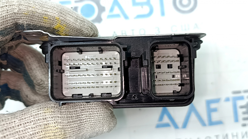Модуль srs airbag компьютер подушек безопасности Ford Fusion mk5 17-20 под перешив