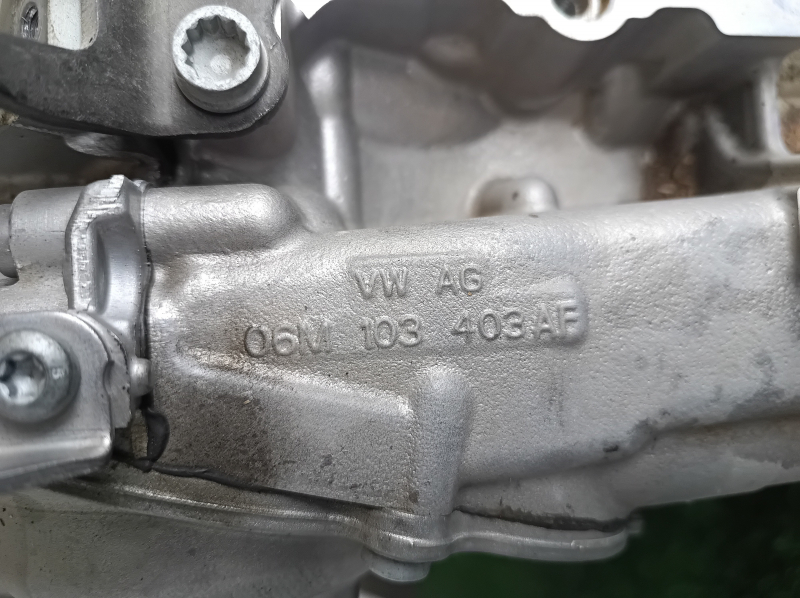 Двигатель Audi Q5 80A 18-20 3.0T CWGD, 96к, повреждение водой, клин, эмульсия, на запчасти
