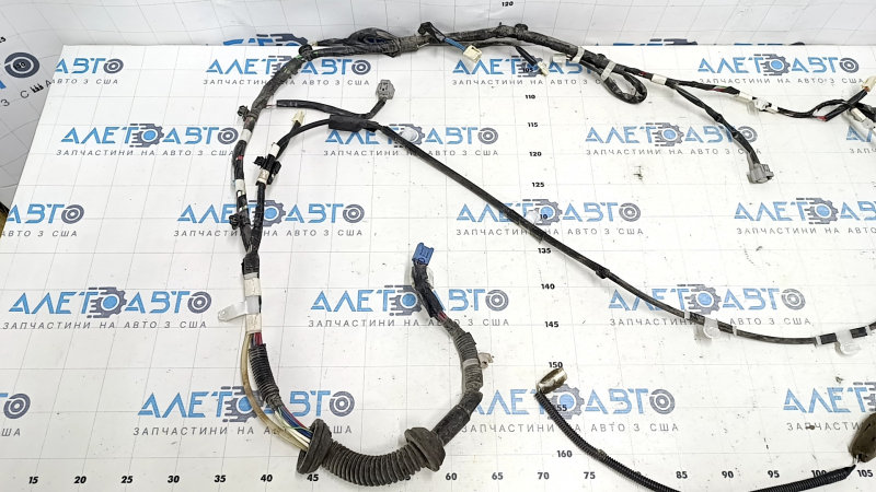 Проводка двери багажника Lexus GX470 03-09