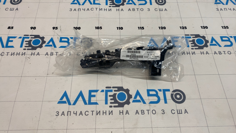 Крепление переднего бампера левое крыло Honda Accord 18-22