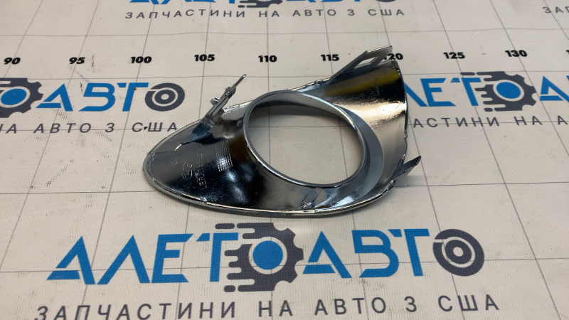 Обрамление птф левое Lexus RX350 RX450h 13-15 рест