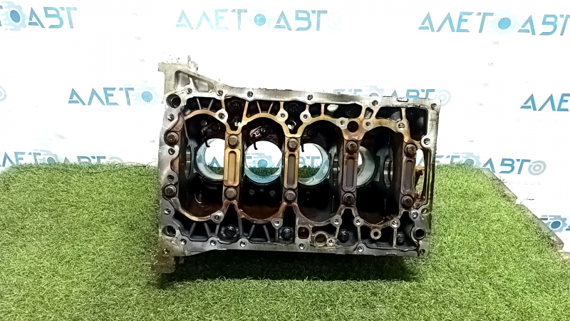 Блок цилиндров голый Volvo XC90 16-17 B4204T27 T6 2.0T под расточку и гильзовку