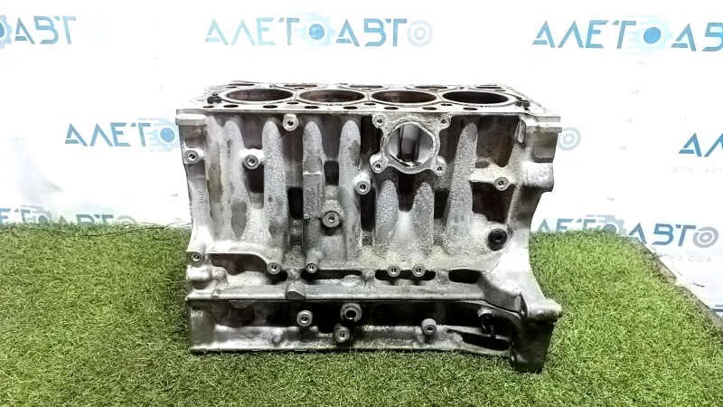 Блок цилиндров голый Volvo XC90 16-17 B4204T27 T6 2.0T под расточку и гильзовку