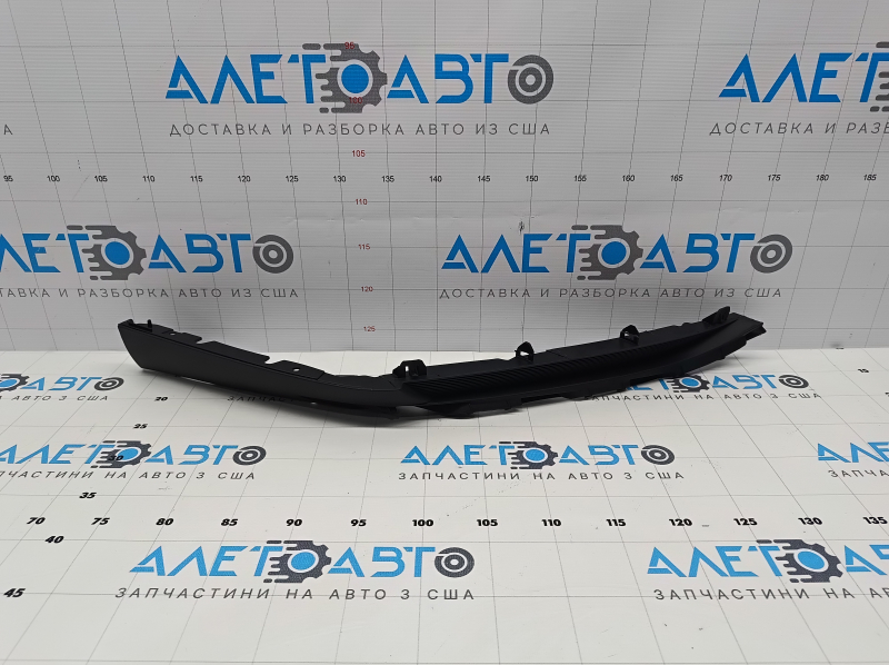 Губа переднего бампера правая Lexus RX350 RX450h 20-22