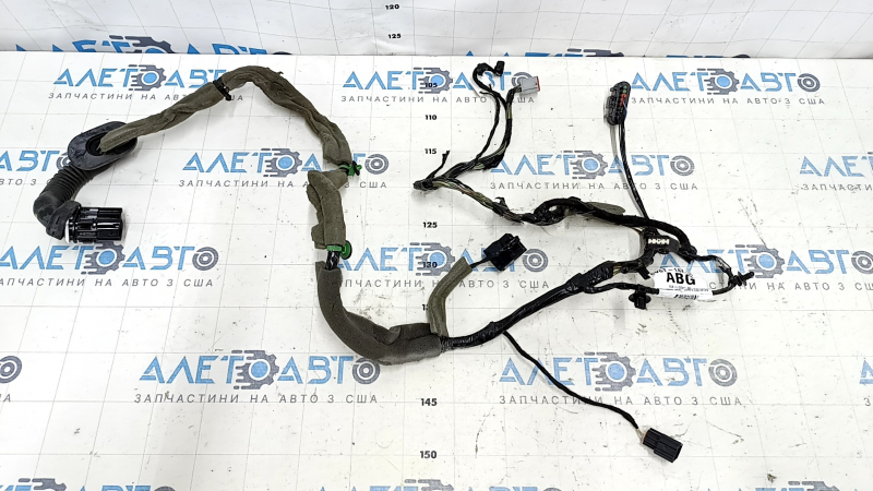Проводка двери передней правой Ford Focus mk3 11-18