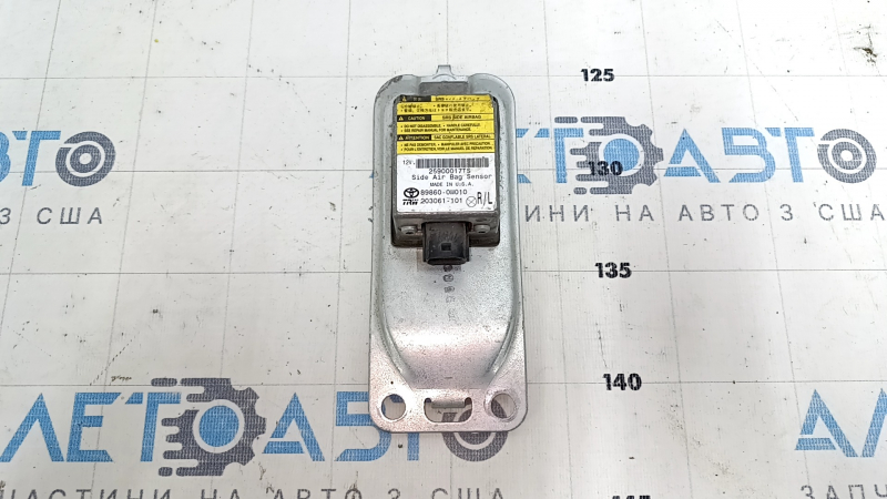 Датчик подушки безопасности дверь правый Lexus RX300 98-03