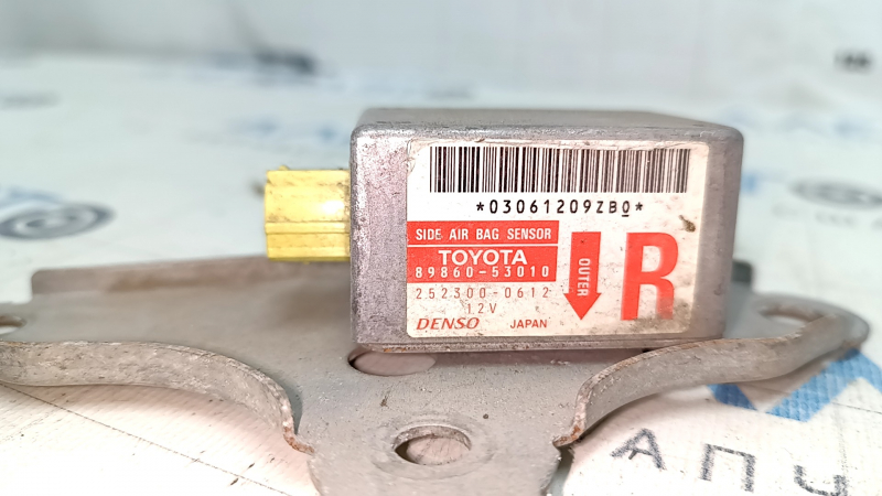 Датчик подушки безопасности дверь правый Lexus IS200 IS300 99-05