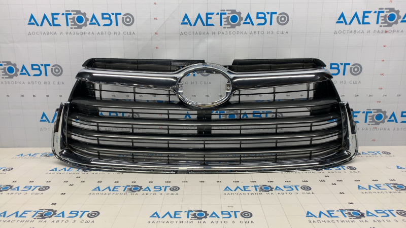Решетка радиатора grill в сборе Toyota Highlander 14-16