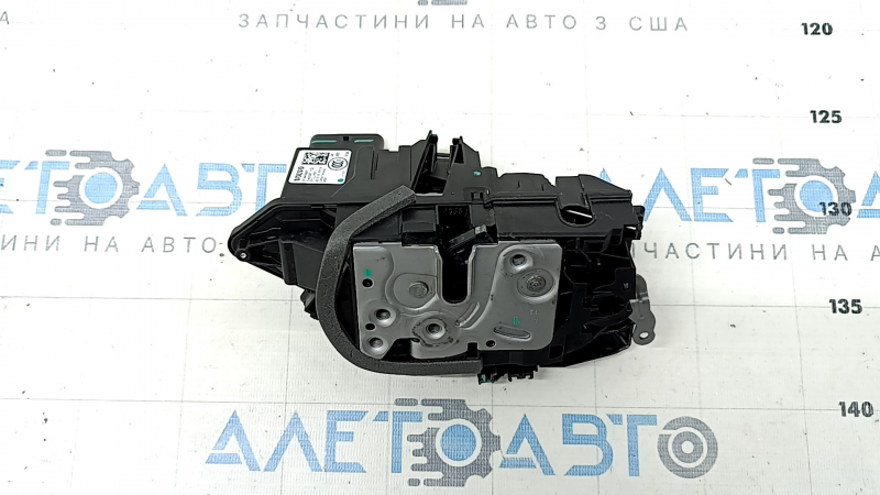 Замок двери передней левой Volvo XC60 18-26