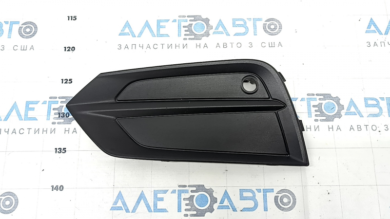 Решетка переднего бампера левая Volvo XC60 18-21 под парктроник, структура