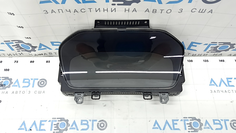 Щиток приборов для Volvo XC60 2018–2026, с небольшими царапинами, в хорошем состоянии