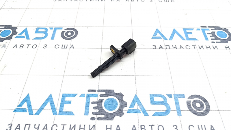 Датчик ABS задний правый Volvo XC60 18-26