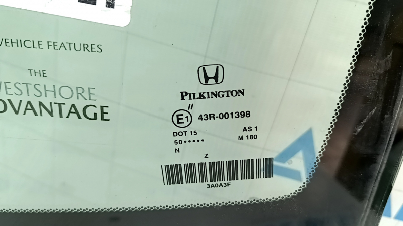 Лобовое стекло Honda CRV 23-26 под камеру, сколы