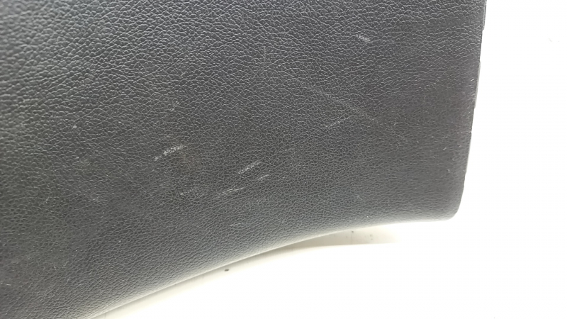 Накладка центральной консоли задняя Mitsubishi Outlander 14-18 черная, потертости