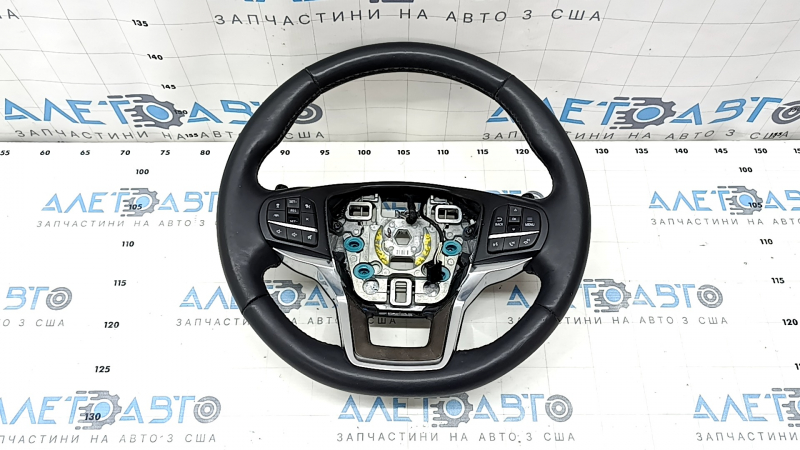 Руль голый Ford Explorer 20-20 кожа черная, Platinum, подогрев, с кнопками, лепестками и накладкой, царапины, вмятина