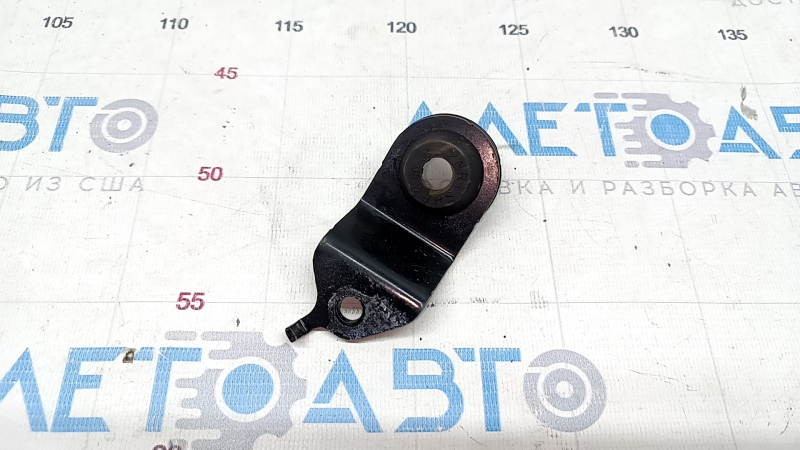 Кронштейн корпуса воздушного фильтра Nissan Rogue Sport 17-23 2 части