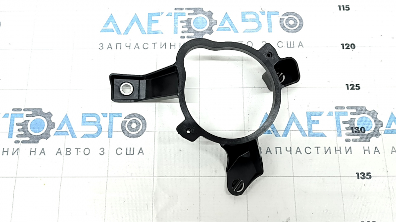 Крепление динамика задней стойки правое Volvo XC40 19-26