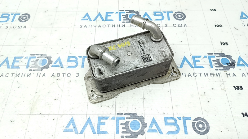 Масляный охладитель АКПП Volvo XC40 19-22