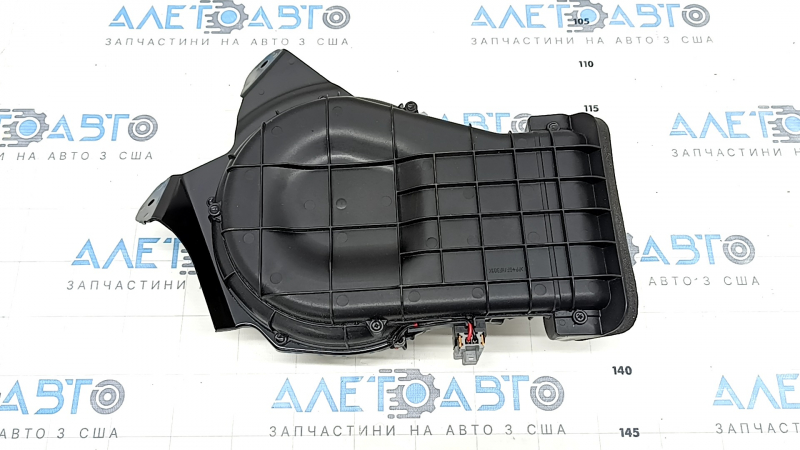 Сабвуфер задний Volvo XC40 19-26 Harman Kardon