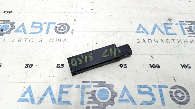 Антенна keyless Audi Q3 8U 15-18 наружная