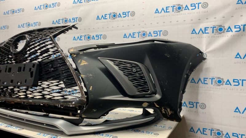 Бампер передний в сборе Lexus NX300 18-19 F-sport