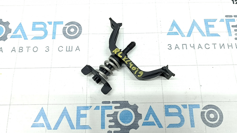 Крепление фонаря левое Volvo XC40 19-26 2 части