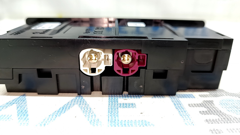 USB HUB, SD Mercedes C-class W205 15-18