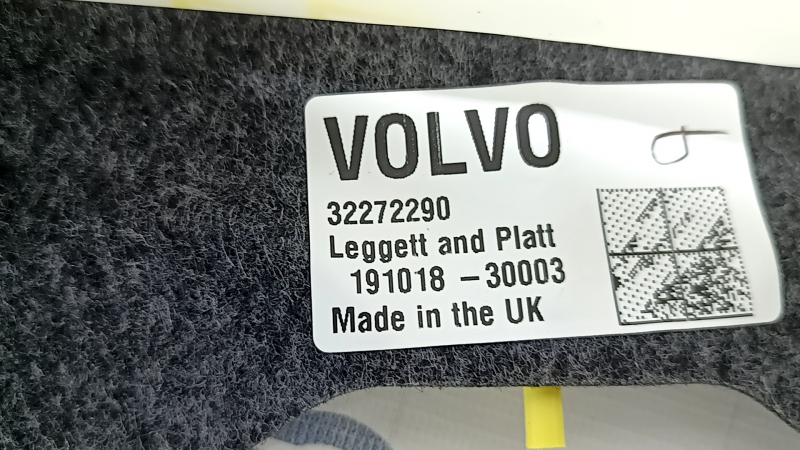Полный вид поясничного подпора для Volvo XC40 с насосом