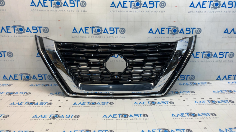 Решетка радиатора grill Nissan Rogue 21-23 под камеру