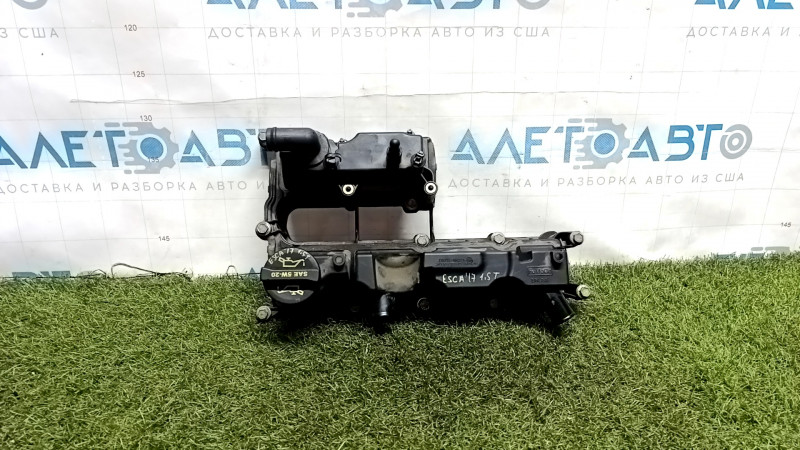 Крышка клапанная Ford Escape 17-19 1.5T