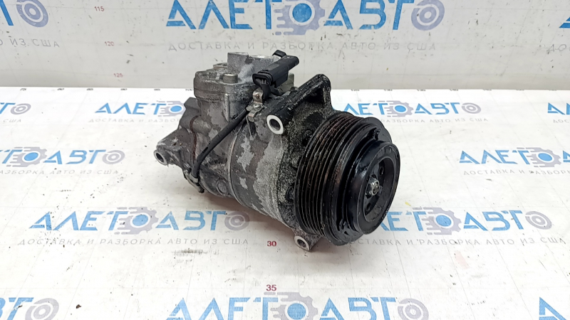 Компрессор кондиционера Mercedes C-class W205 15-18 Sanden