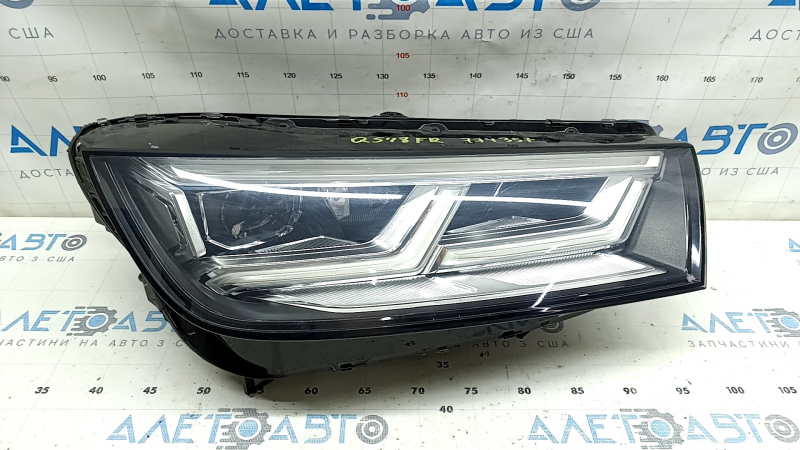 Фара передняя правая в сборе Audi Q5 80A 18-20 LED, песок