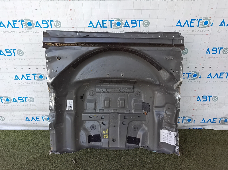Корыто багажника Audi A4 B9 17-25 высверлено