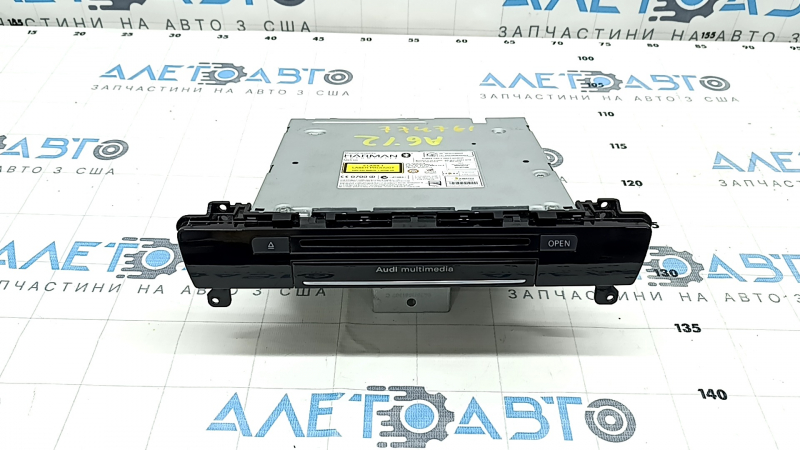 Головное устройство Audi A6 C7 12-13 царапины